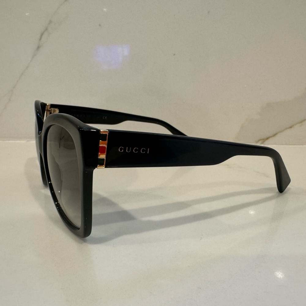 Gucci GG0459S Sunglasses - Picture 2 of 4